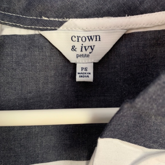 Crown& Ivy petites ruffle neck top. Worn once. - Picture 3 of 5